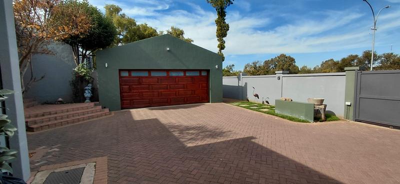 4 Bedroom Property for Sale in Baysvalley Free State